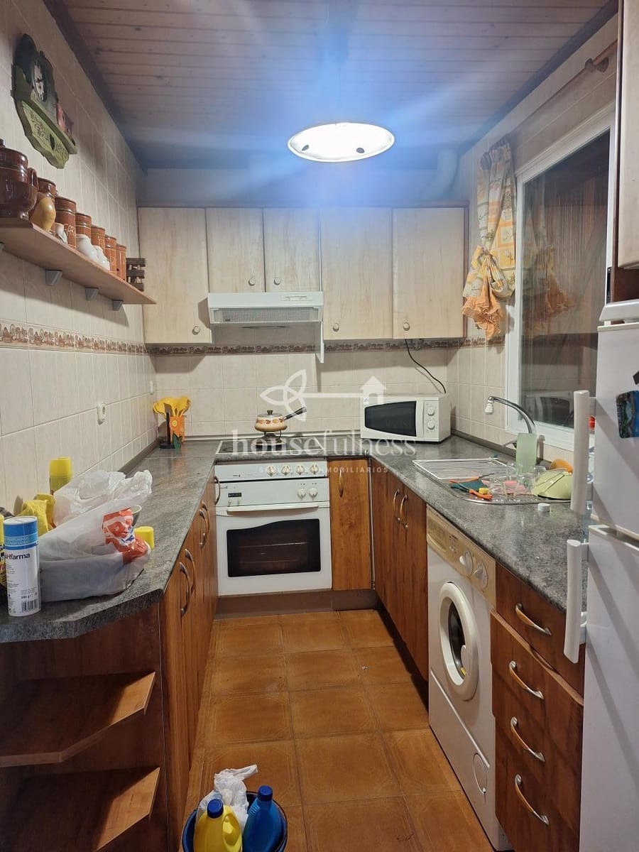 3 soveværelse Byhus til salg i Ares med garage - € 150.000 (Ref: 9218873)