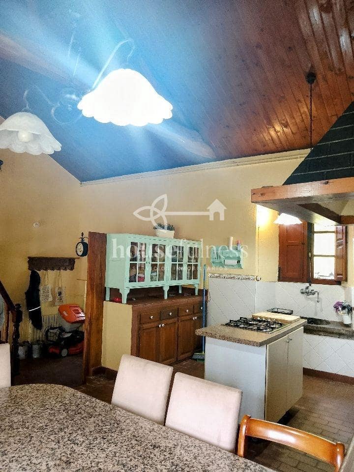 2 soveværelse Byhus til salg i Somozas - € 140.000 (Ref: 9218874)