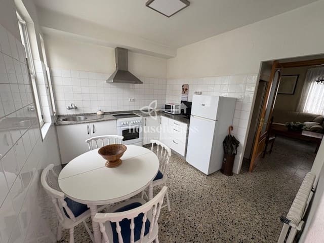 3 sypialnia Dom na sprzedaż w Ferrol z garażem - 120 000 € (Ref: 9218877)