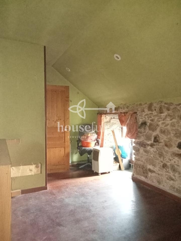 4 quarto Casa em Banda para venda em Naron com piscina garagem - 220 000 € (Ref: 9218880)