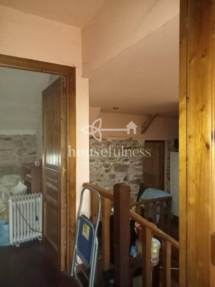 4 quarto Casa em Banda para venda em Naron com piscina garagem - 220 000 € (Ref: 9218880)