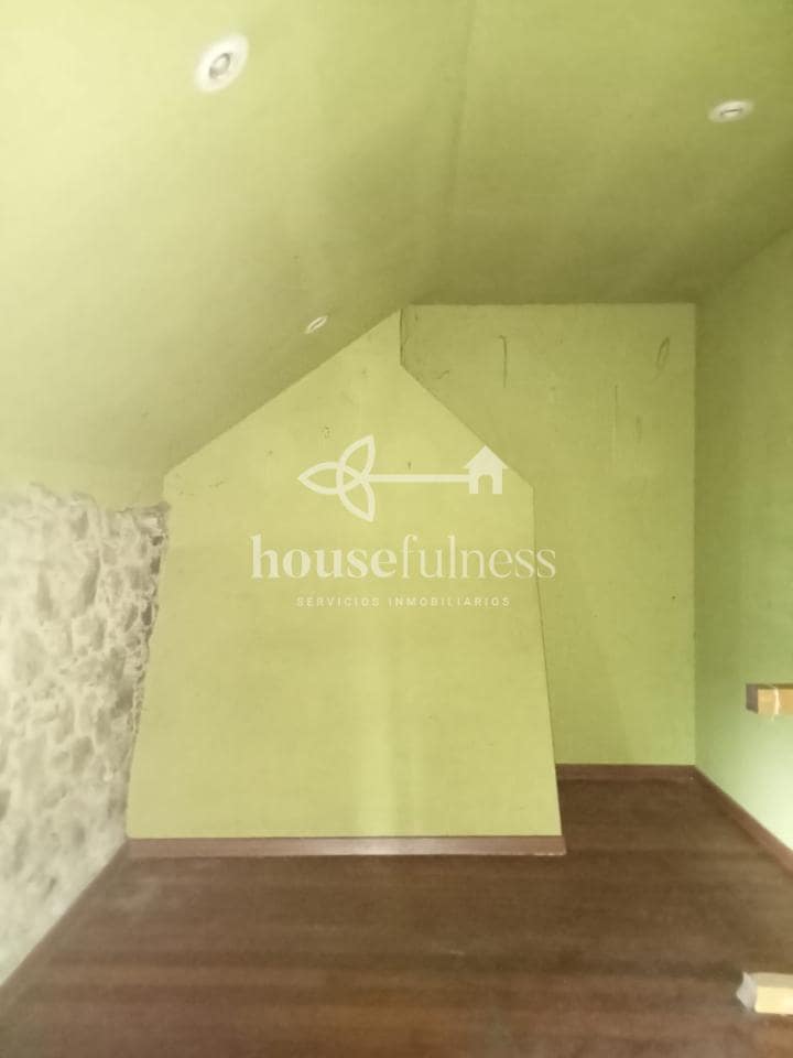 4 quarto Casa em Banda para venda em Naron com piscina garagem - 220 000 € (Ref: 9218880)