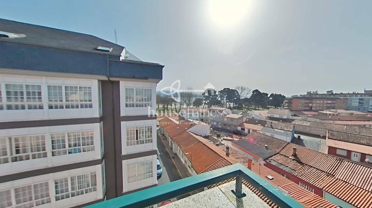 2 soverom Strandleiligheter til salgs i Ares med garasje - € 234 900 (Ref: 9218881)