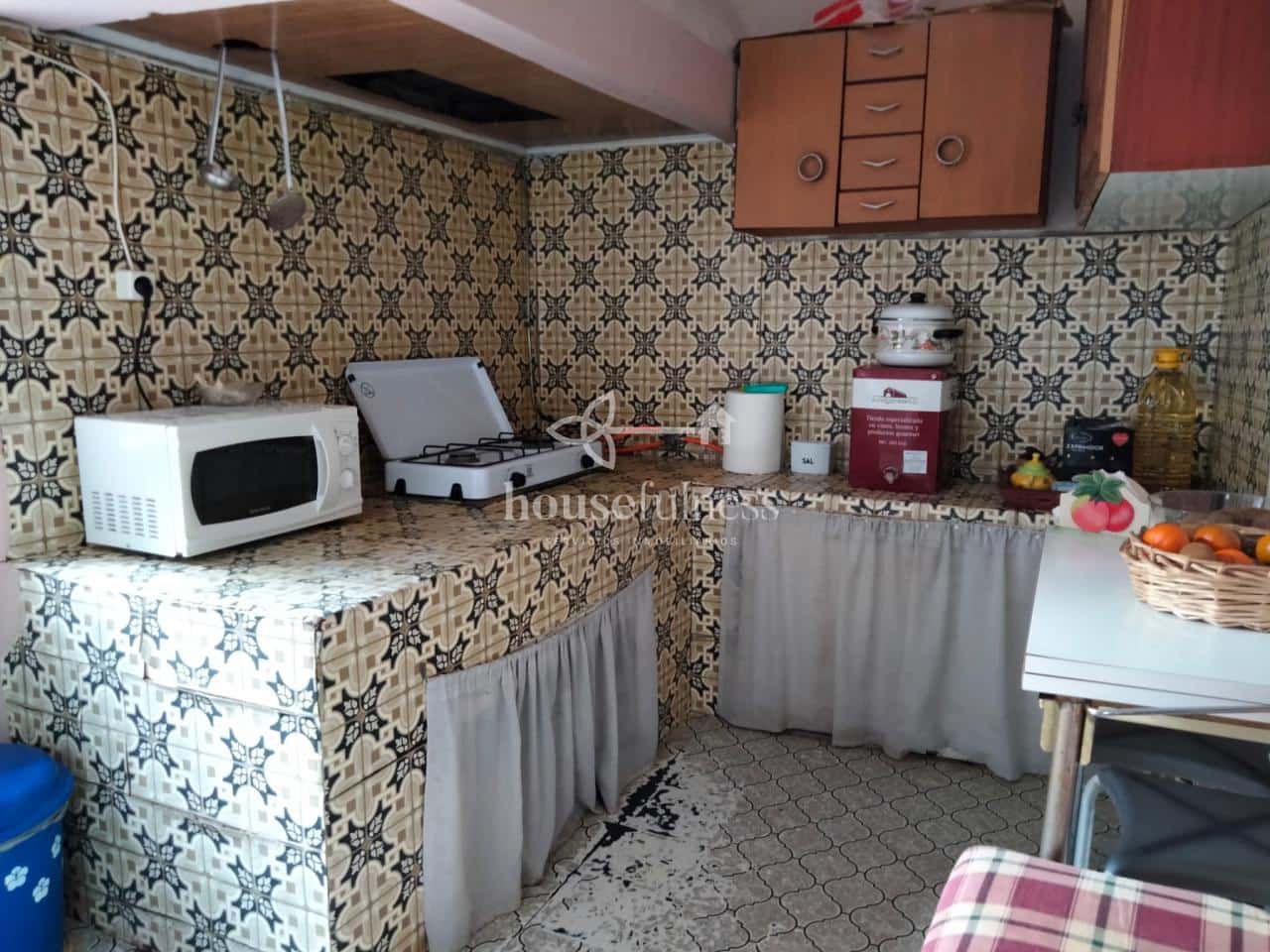 5 bedroom Townhouse for sale in Fene with garage - € 67,000 (Ref: 9218882)