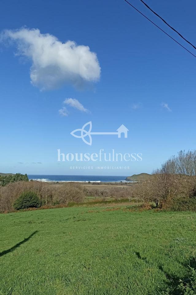 Undeveloped Land for sale in Pantin - € 100,000 (Ref: 9218884)