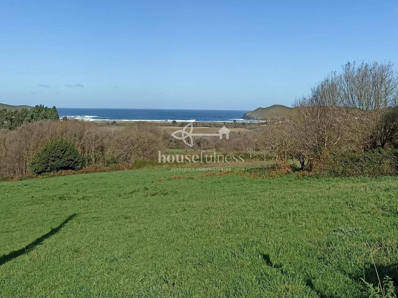 Undeveloped Land for sale in Pantin - € 100,000 (Ref: 9218884)