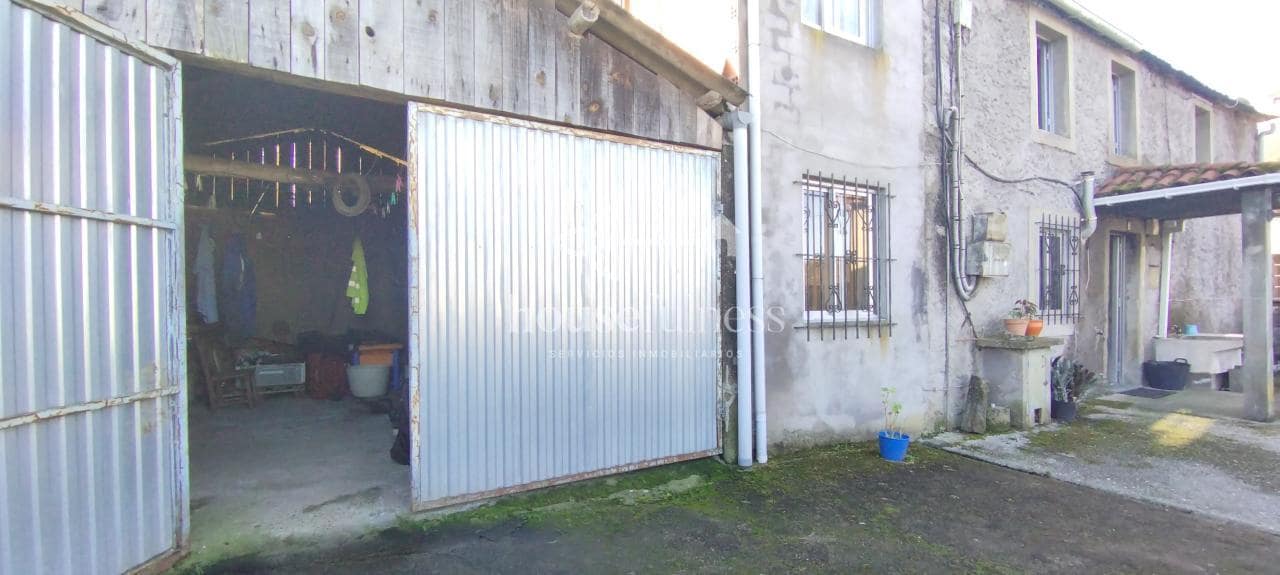 4 sypialnia Finka/Dom wiejski na sprzedaż w Moeche z garażem - 65 000 € (Ref: 9218885)