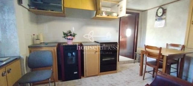 4 bedroom Finca/Country House for sale in Moeche with garage - € 65,000 (Ref: 9218885)