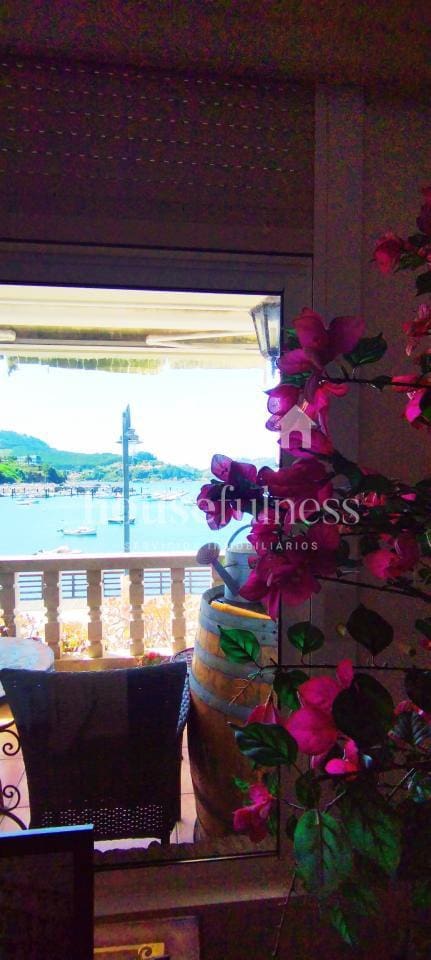 5 soveværelse Byhus til salg i Mugardos med garage - € 499.000 (Ref: 9218886)