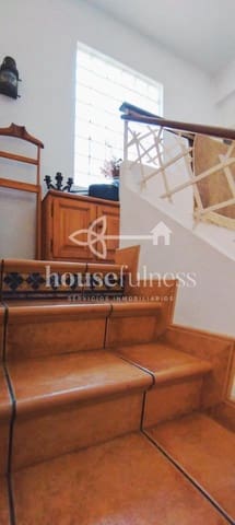 5 bedroom Townhouse for sale in Mugardos with garage - € 499,000 (Ref: 9218886)