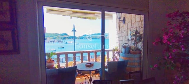 5 bedroom Townhouse for sale in Mugardos with garage - € 499,000 (Ref: 9218886)