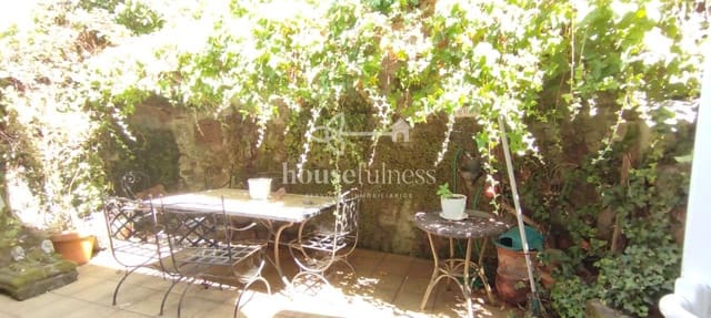 5 bedroom Townhouse for sale in Mugardos with garage - € 499,000 (Ref: 9218886)