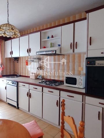 3 slaapkamer Strandappartement te koop in Cariño - € 85.000 (Ref: 9218895)