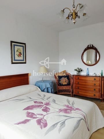 3 slaapkamer Strandappartement te koop in Cariño - € 85.000 (Ref: 9218895)