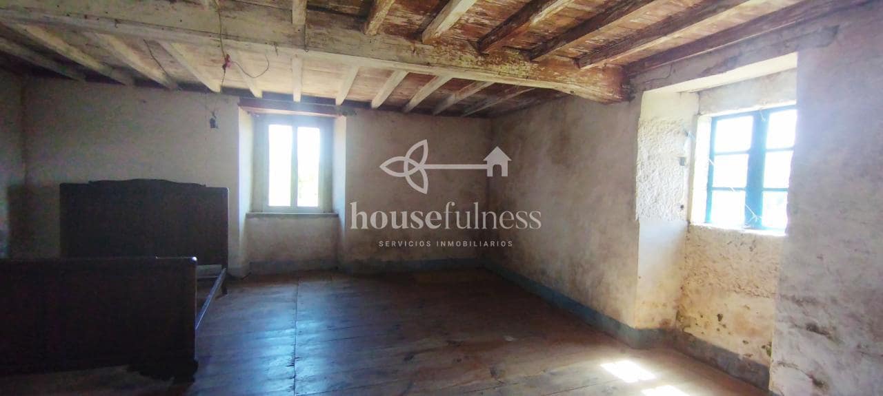 Casa de 3 habitaciones en Moeche en venta con garaje - 86.000 € (Ref: 9218897)