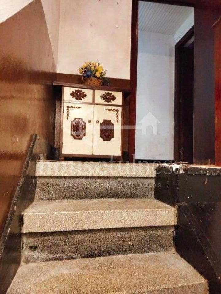 4 quarto Moradia Geminada para venda em Pontedeume - 90 000 € (Ref: 9218899)