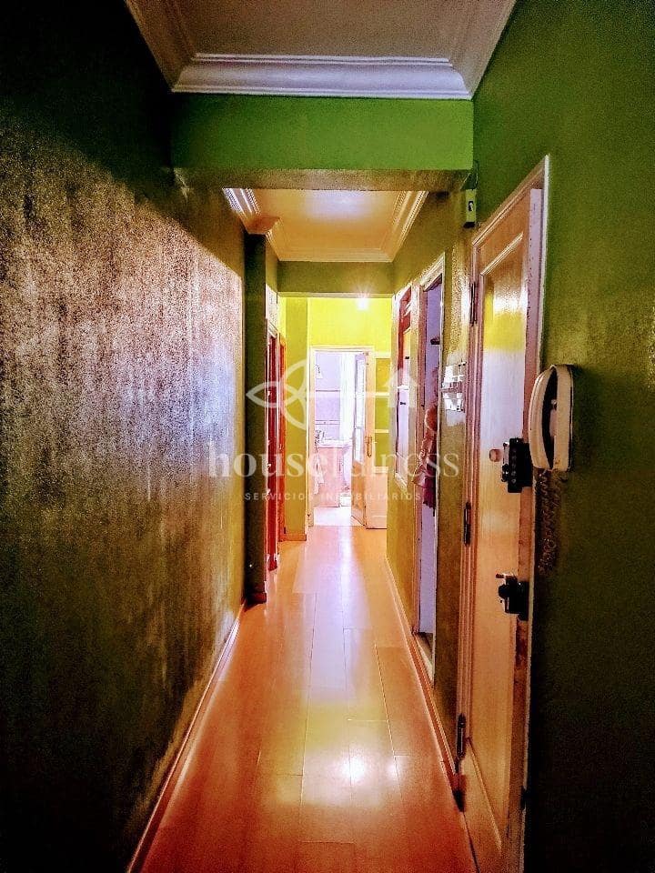 3 slaapkamer Flat te koop in Ferrol - € 93.000 (Ref: 9218903)