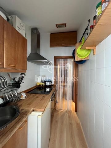 2 bedroom Apartment for sale in Ferrol - € 85,000 (Ref: 9218904)