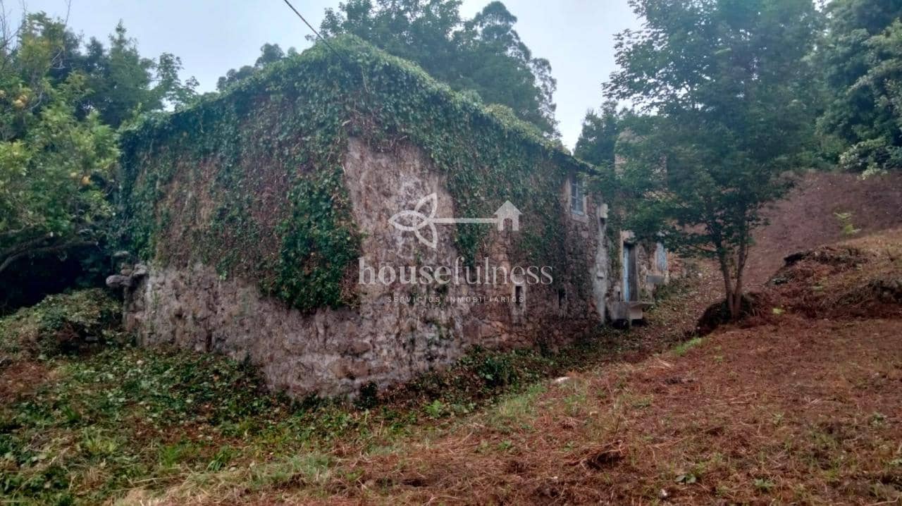 8 soverom Villa til salgs i O Vicedo - € 150 000 (Ref: 9218906)