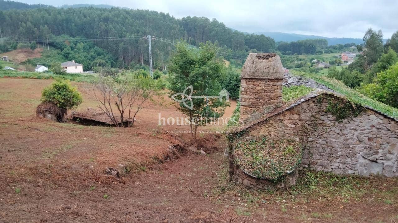 8 soverom Villa til salgs i O Vicedo - € 150 000 (Ref: 9218906)