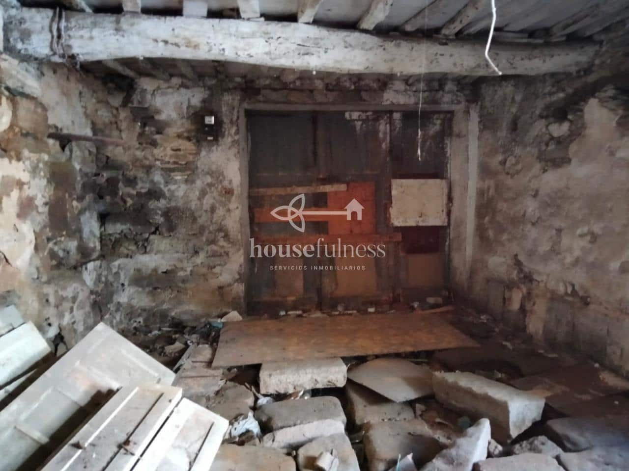 4 soveværelse Byhus til salg i Ferrol med garage - € 120.000 (Ref: 9218907)