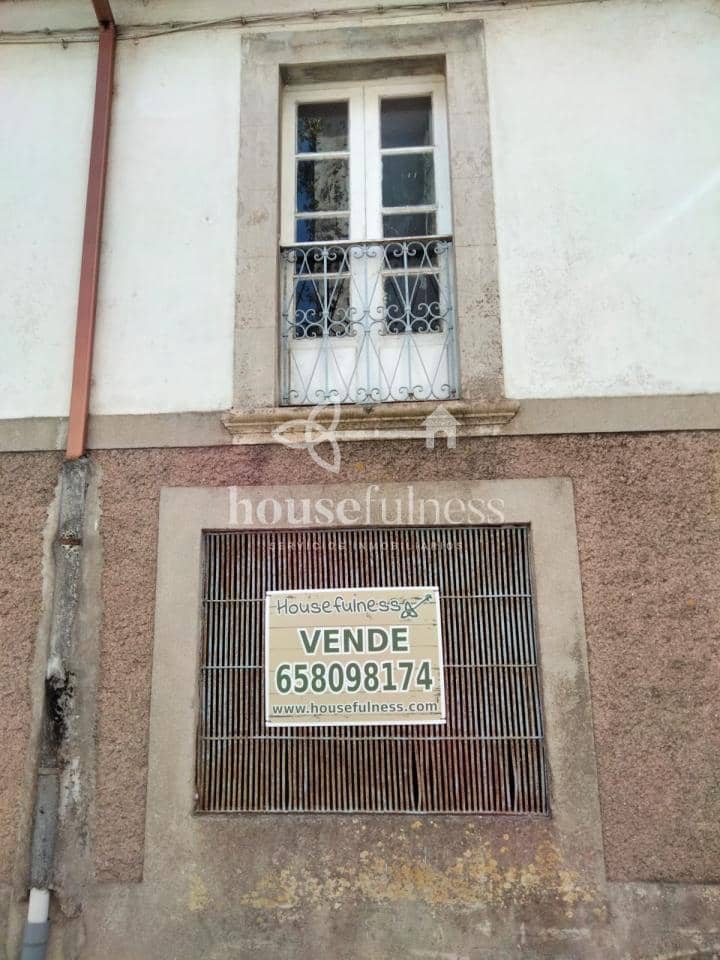 4 soveværelse Byhus til salg i Ferrol med garage - € 120.000 (Ref: 9218907)