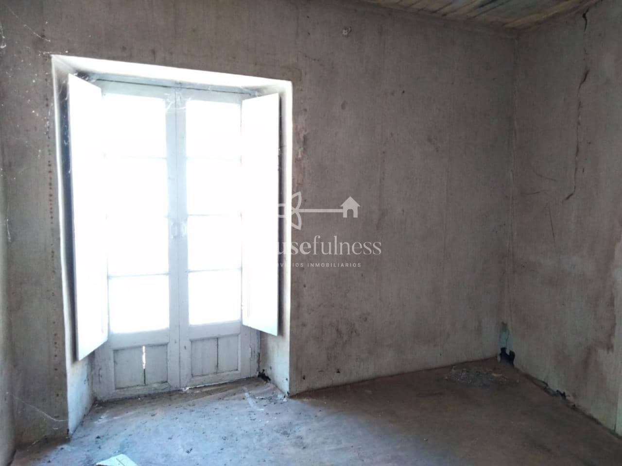 4 soveværelse Byhus til salg i Ferrol med garage - € 120.000 (Ref: 9218907)