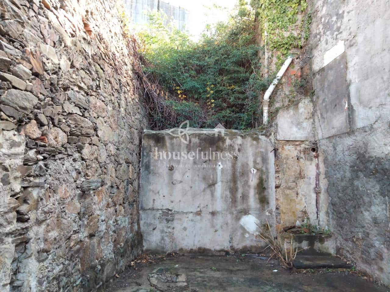 4 soveværelse Byhus til salg i Ferrol med garage - € 120.000 (Ref: 9218907)