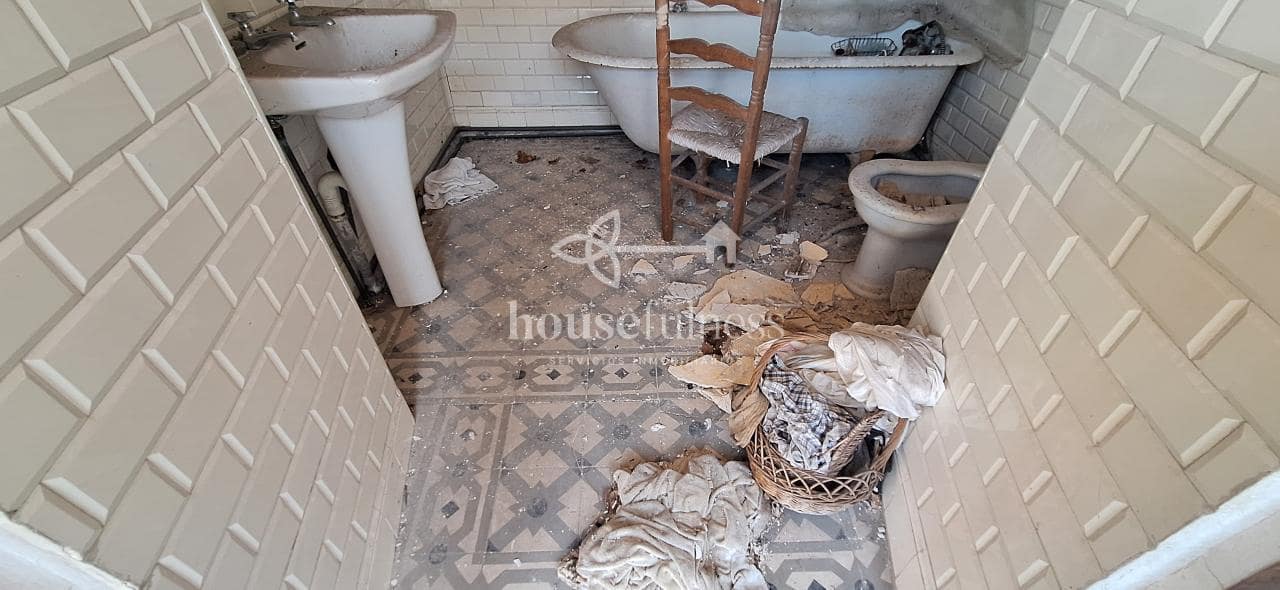 Maison de Ville à vendre à Naron - 136 000 € (Ref: 9218909)
