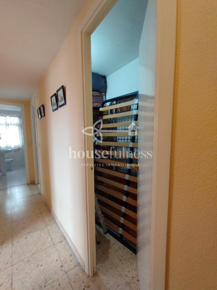 4 slaapkamer Flat te koop in Ferrol met garage - € 129.000 (Ref: 9218911)