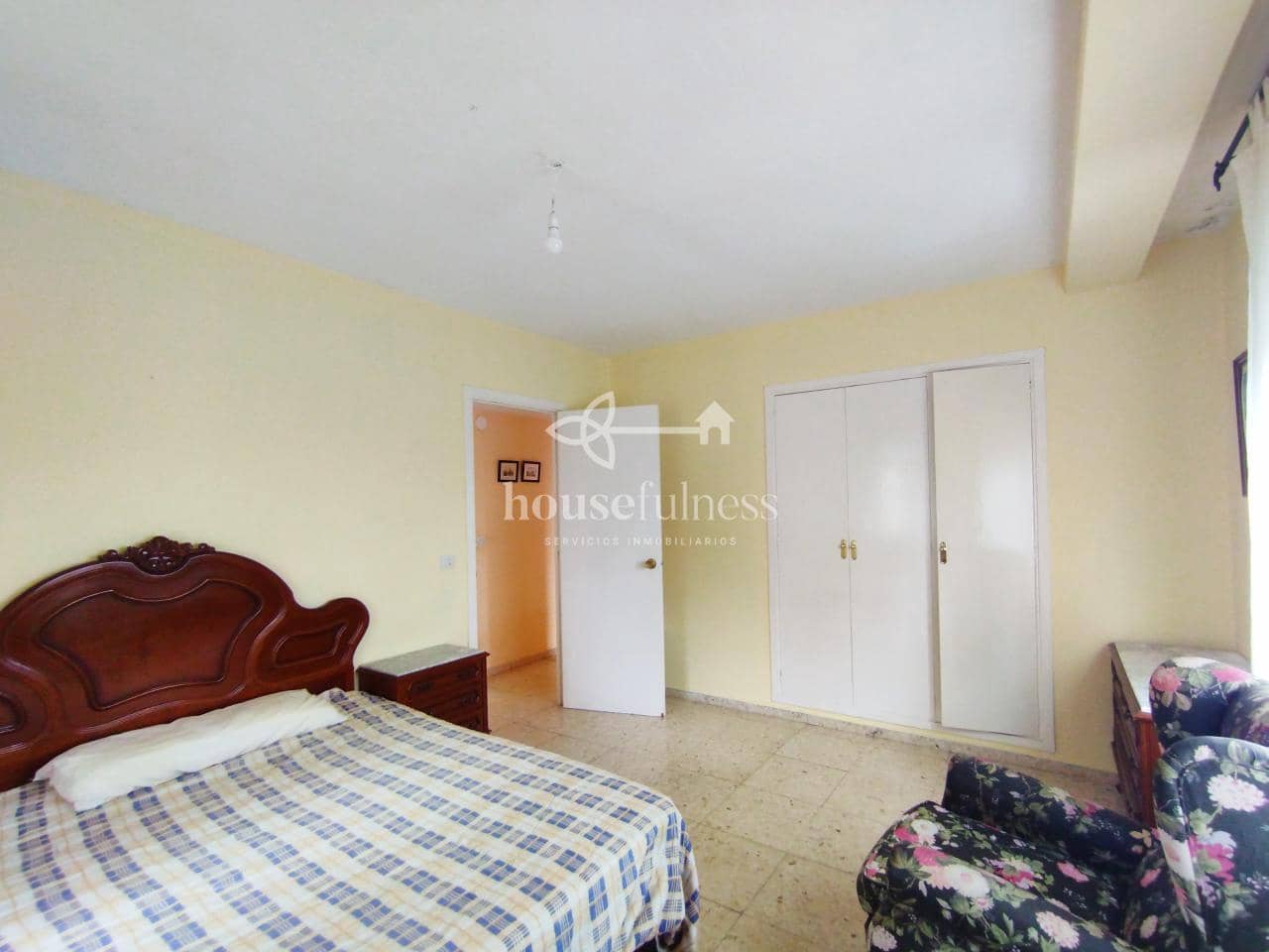 4 slaapkamer Flat te koop in Ferrol met garage - € 129.000 (Ref: 9218911)