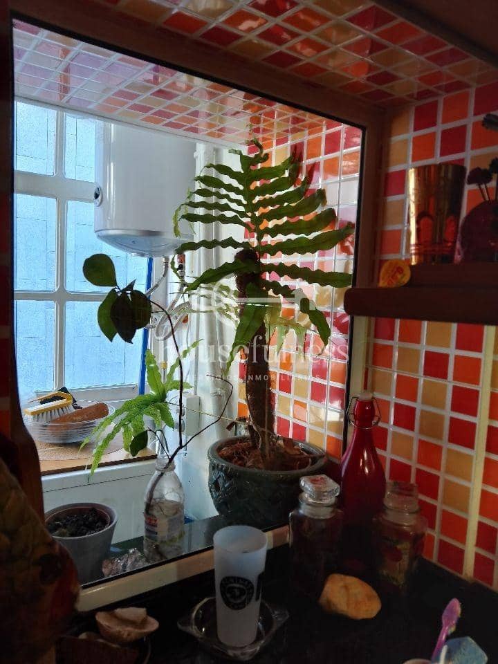 2 bedroom Flat for sale in Ferrol - € 115,000 (Ref: 9218915)