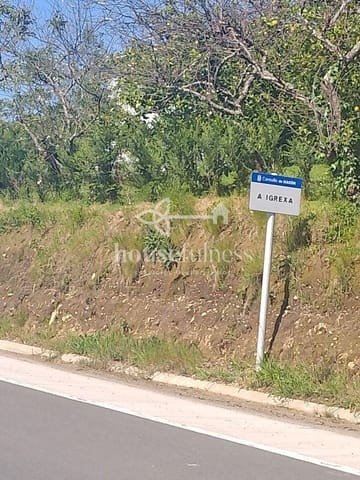 Rakentamaton maa myytävänä paikassa Narón - 50 000 € (Ref: 9218916)