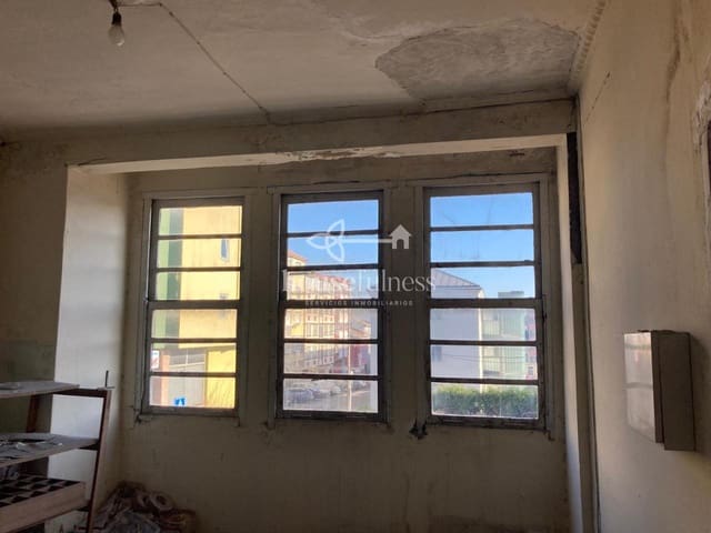 Dom na sprzedaż w Ferrol z garażem - 53 000 € (Ref: 9219731)