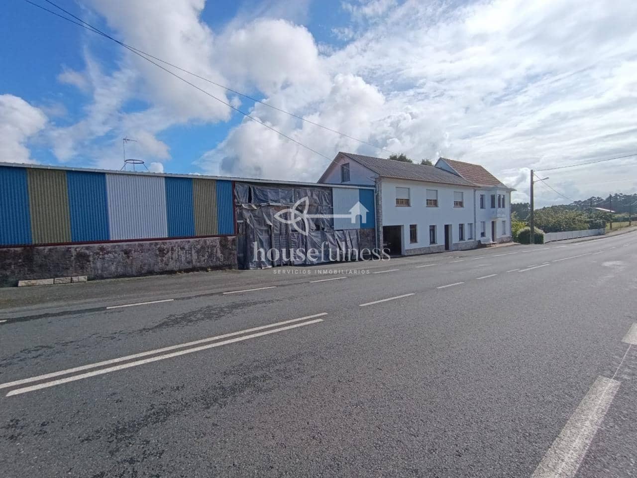 5 bedroom Villa for sale in San Sadurnino with garage - € 195,000 (Ref: 9219732)