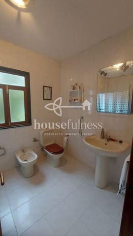 5 bedroom Villa for sale in San Sadurniño with garage - € 195,000 (Ref: 9219732)