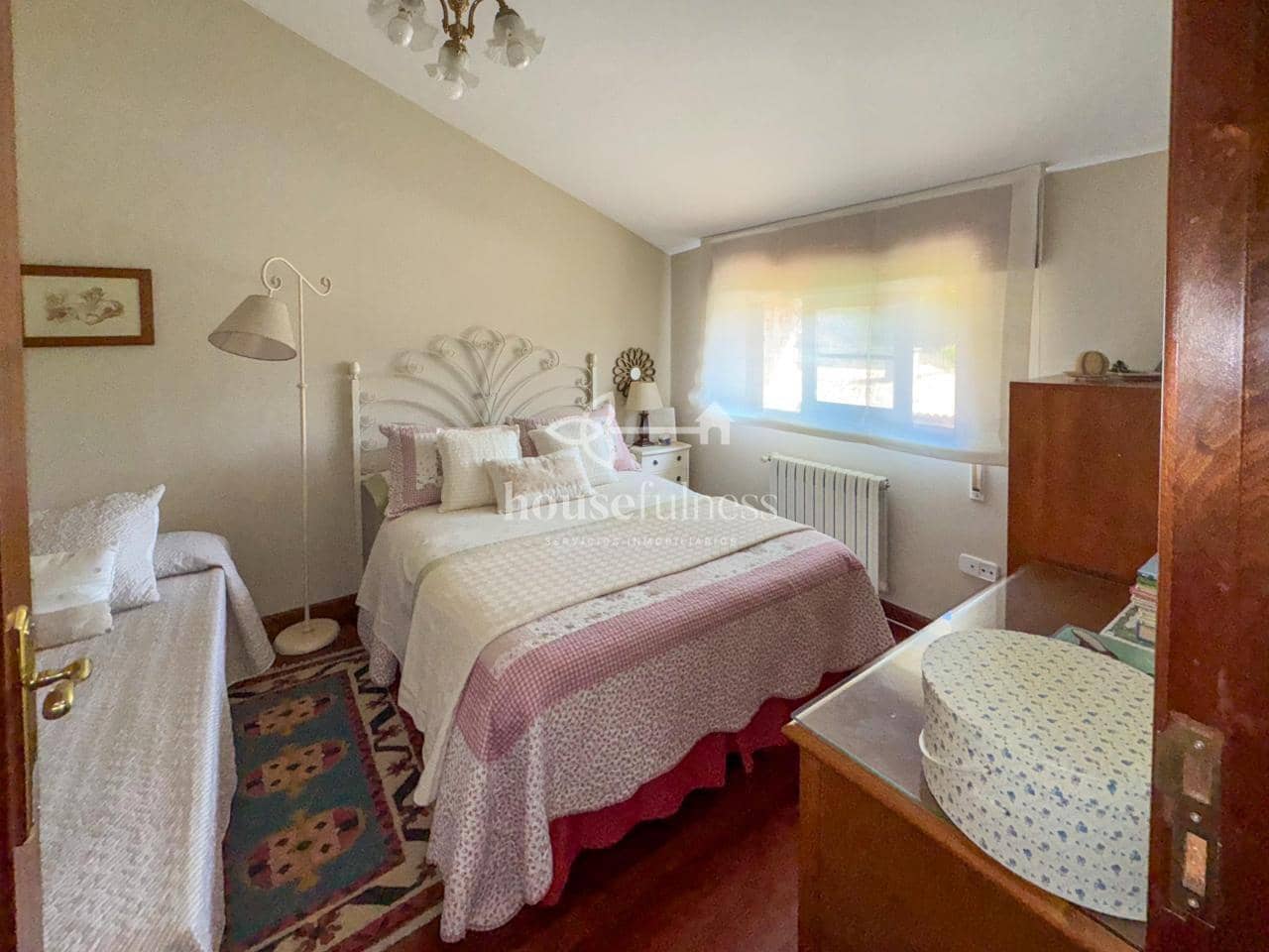 6 slaapkamer Villa te koop in Cabanas met zwembad garage - € 1.200.000 (Ref: 9232394)