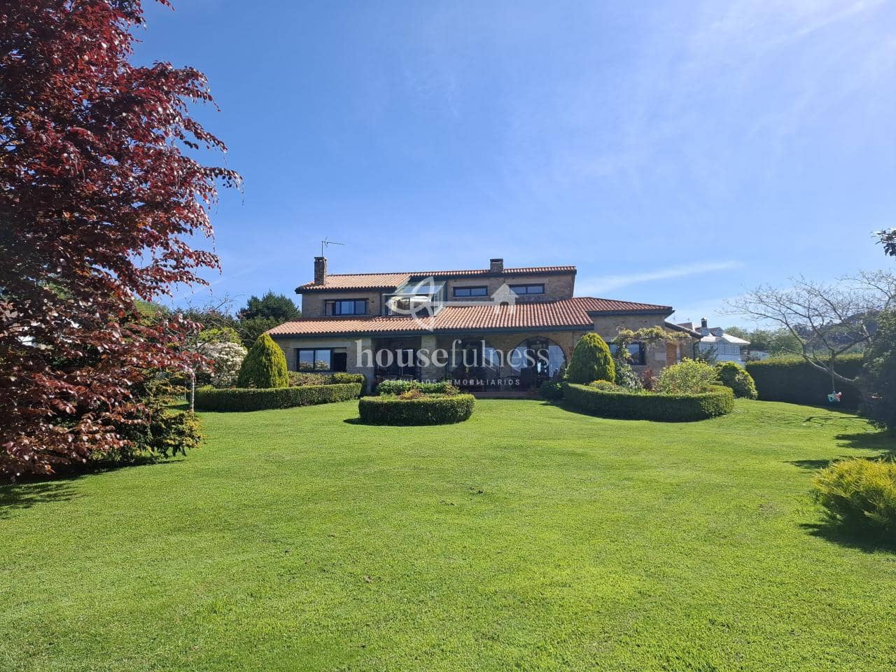 6 slaapkamer Villa te koop in Cabanas met zwembad garage - € 1.200.000 (Ref: 9232394)