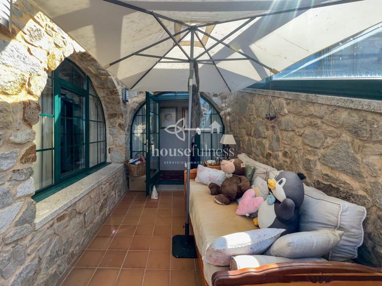 6 slaapkamer Villa te koop in Cabanas met zwembad garage - € 1.200.000 (Ref: 9232394)