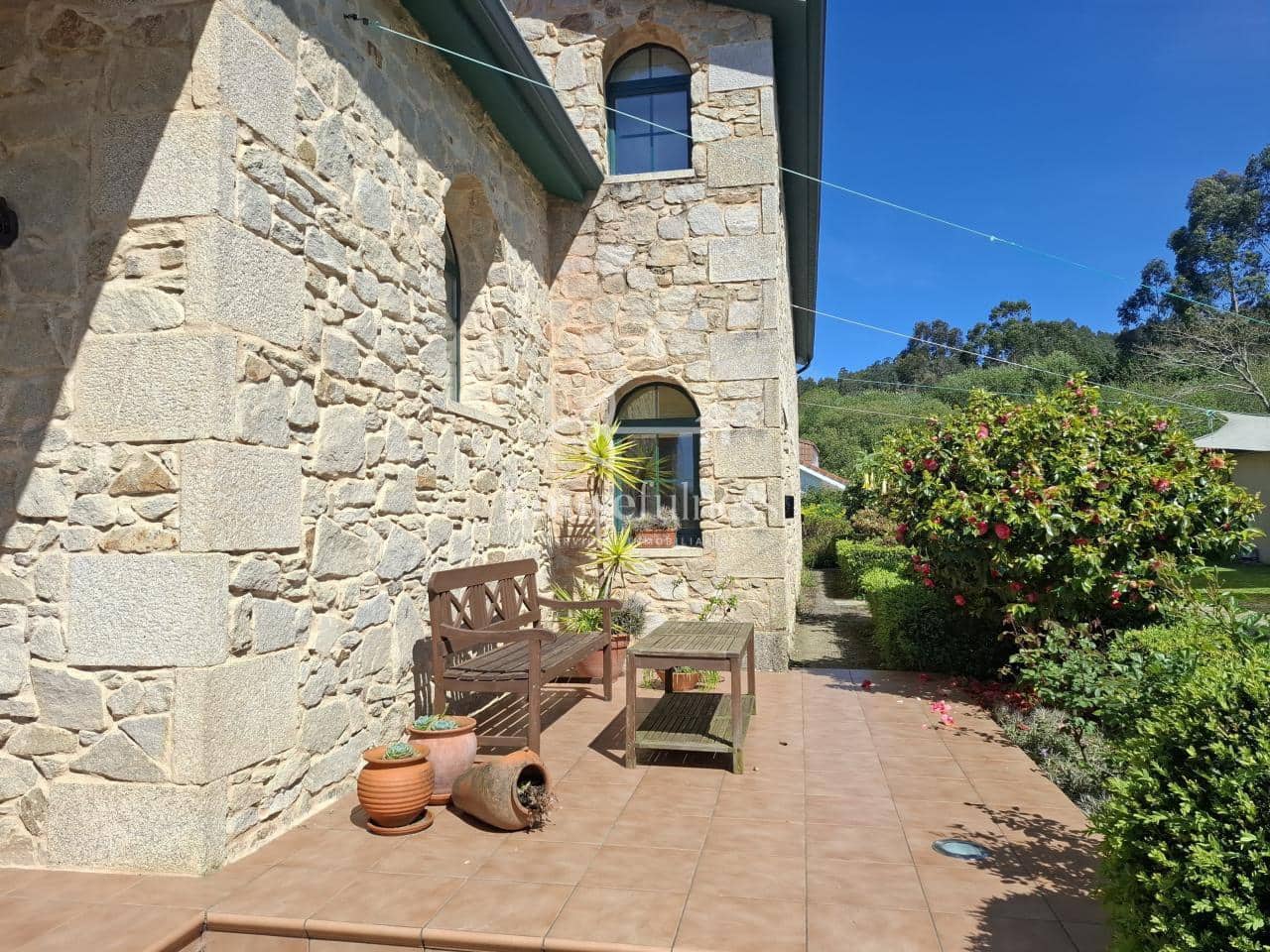 6 slaapkamer Villa te koop in Cabanas met zwembad garage - € 1.200.000 (Ref: 9232394)