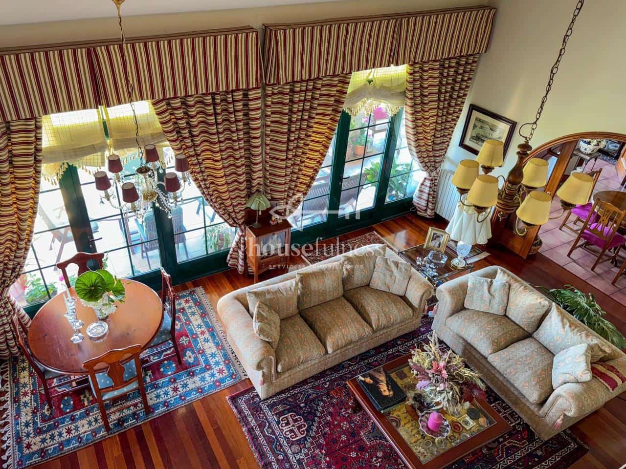 6 slaapkamer Villa te koop in Cabanas met zwembad garage - € 1.200.000 (Ref: 9232394)