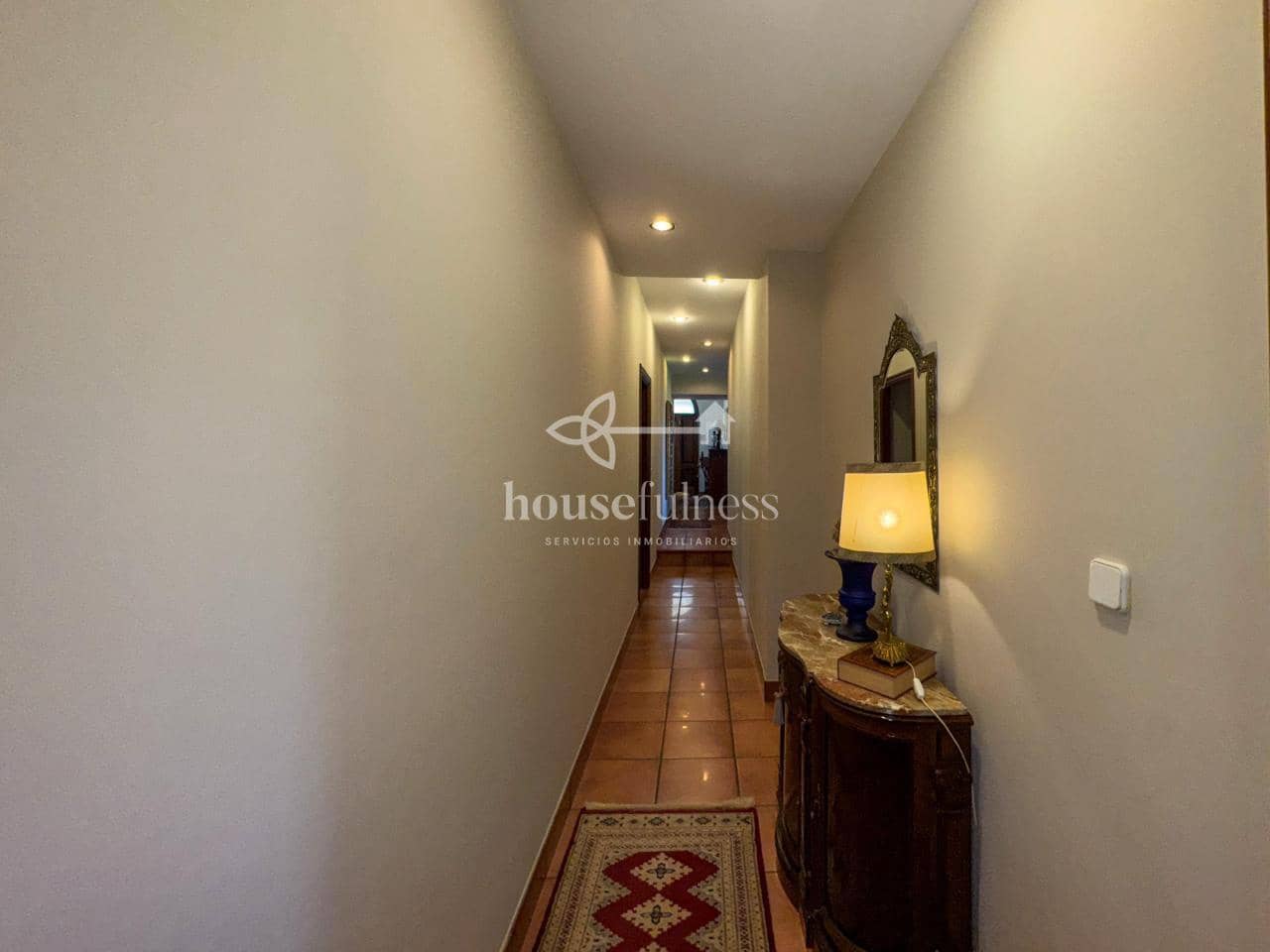 6 slaapkamer Villa te koop in Cabanas met zwembad garage - € 1.200.000 (Ref: 9232394)