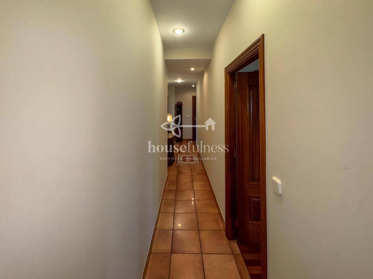 6 slaapkamer Villa te koop in Cabanas met zwembad garage - € 1.200.000 (Ref: 9232394)