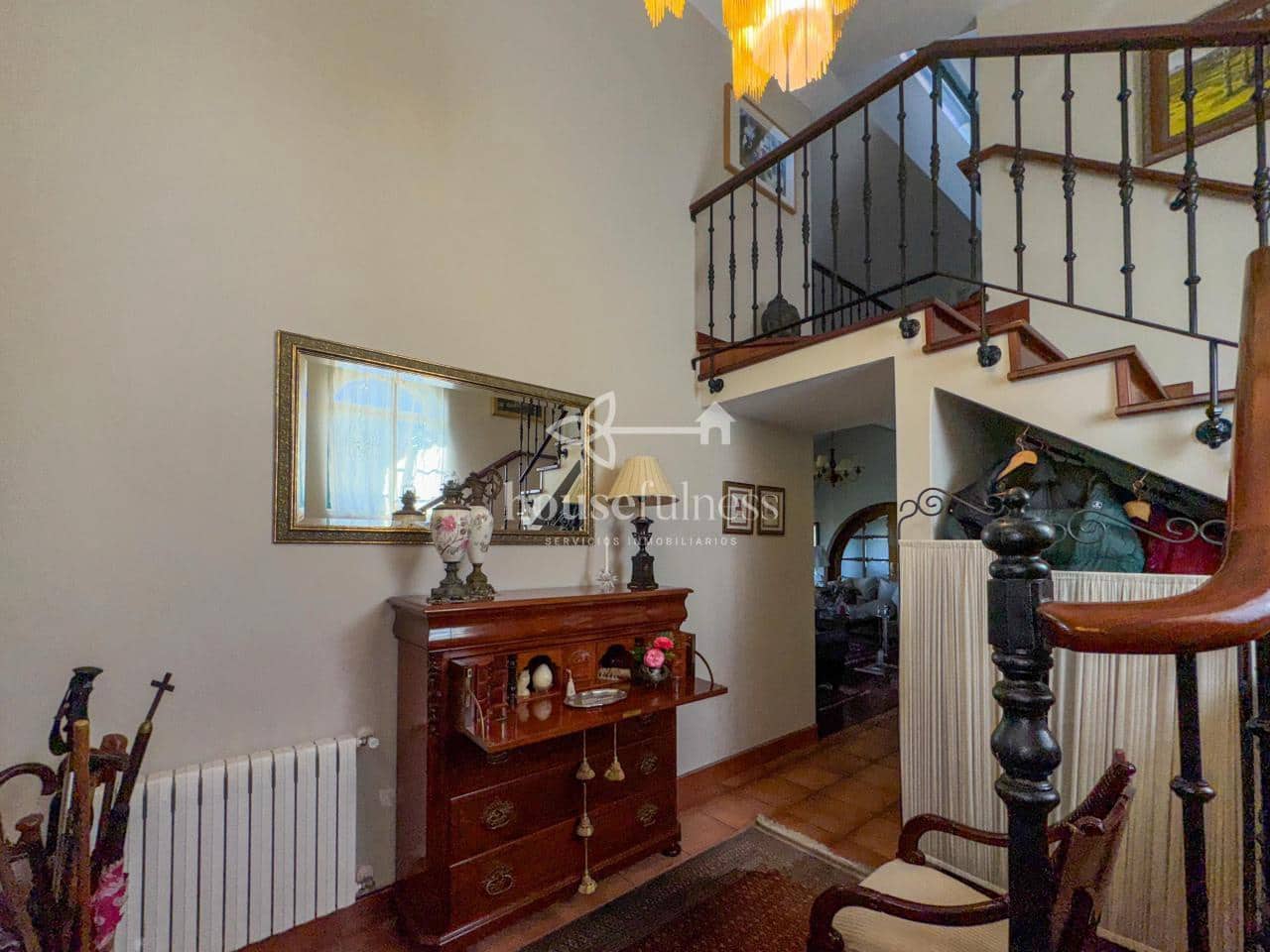 6 slaapkamer Villa te koop in Cabanas met zwembad garage - € 1.200.000 (Ref: 9232394)