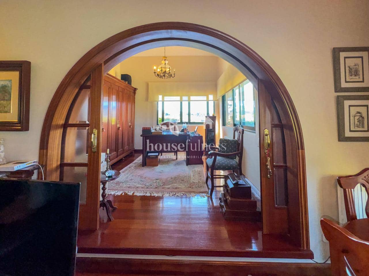 6 slaapkamer Villa te koop in Cabanas met zwembad garage - € 1.200.000 (Ref: 9232394)