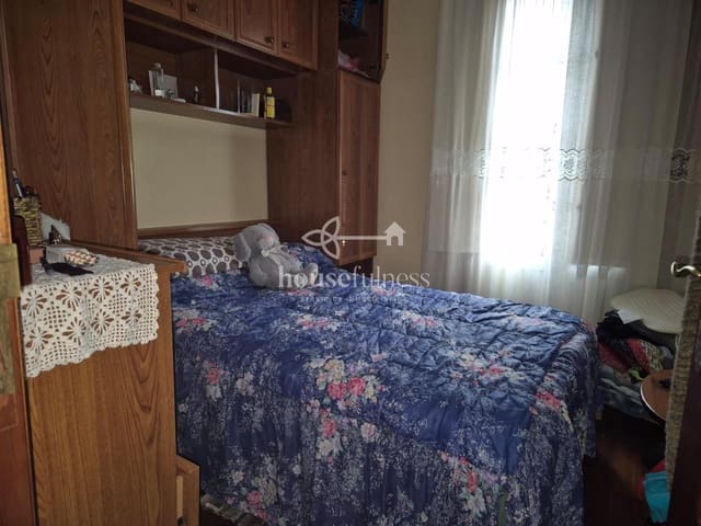 6 makuuhuone Omakotitalo myytävänä paikassa Cabanas - 200 000 € (Ref: 9236036)