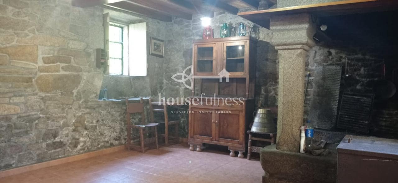 5 sypialnia Finka/Dom wiejski na sprzedaż w Ferrol z garażem - 260 000 € (Ref: 9236037)