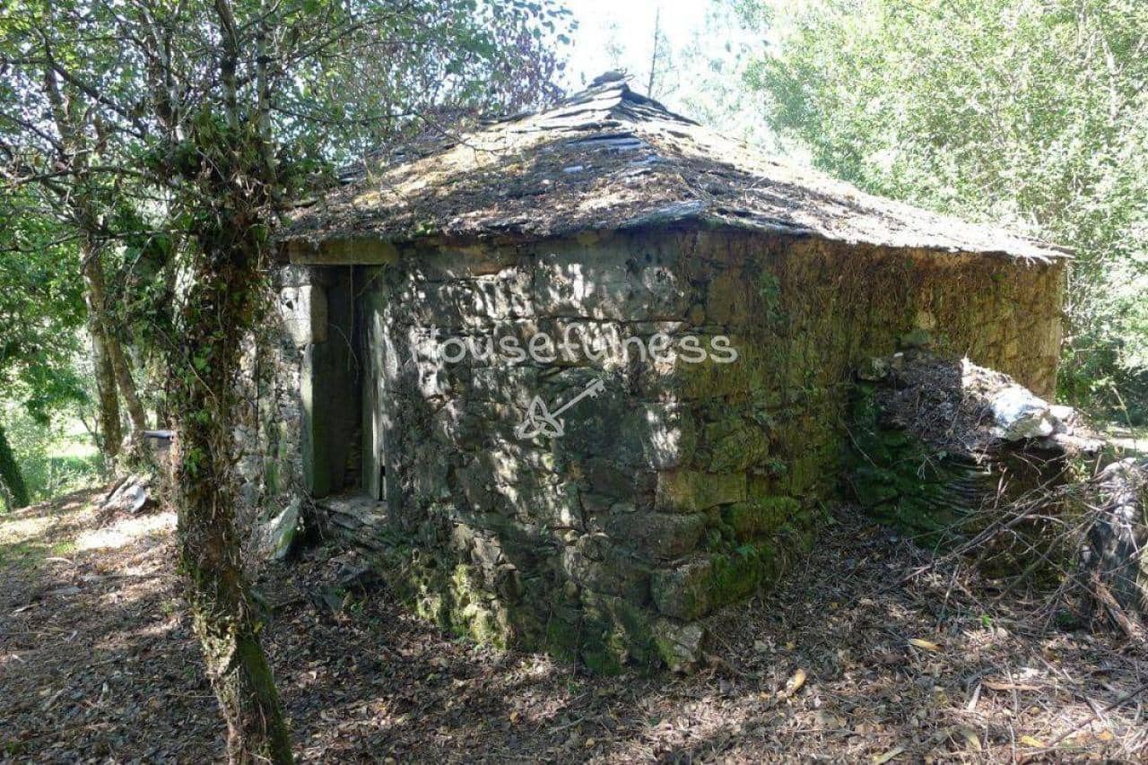 6 soveværelse Finca/Landehus til salg i Monfero - € 150.000 (Ref: 9236039)