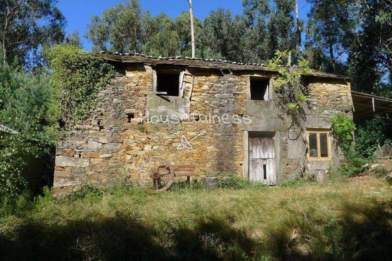 6 soveværelse Finca/Landehus til salg i Monfero - € 150.000 (Ref: 9236039)