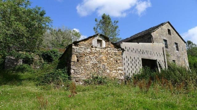 6 soveværelse Finca/Landehus til salg i Monfero - € 150.000 (Ref: 9236039)